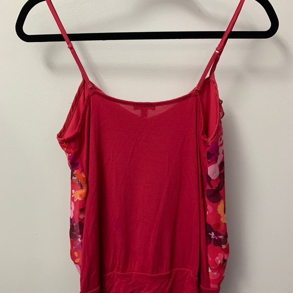 Express top. Size medium. - Picture 3 of 3